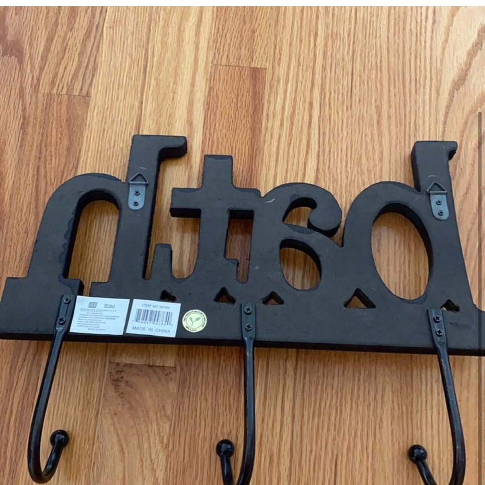 Rustic Bath Wall Hook Rack - Picture 2 of 2